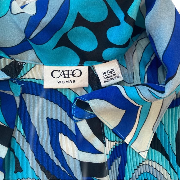 SOLD- paisley balloon sleeve groovy button up - Picture 4 of 9